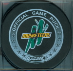 2005-06 Official game Puck. Famous Dave's on reverse. Note ring with text is gray.